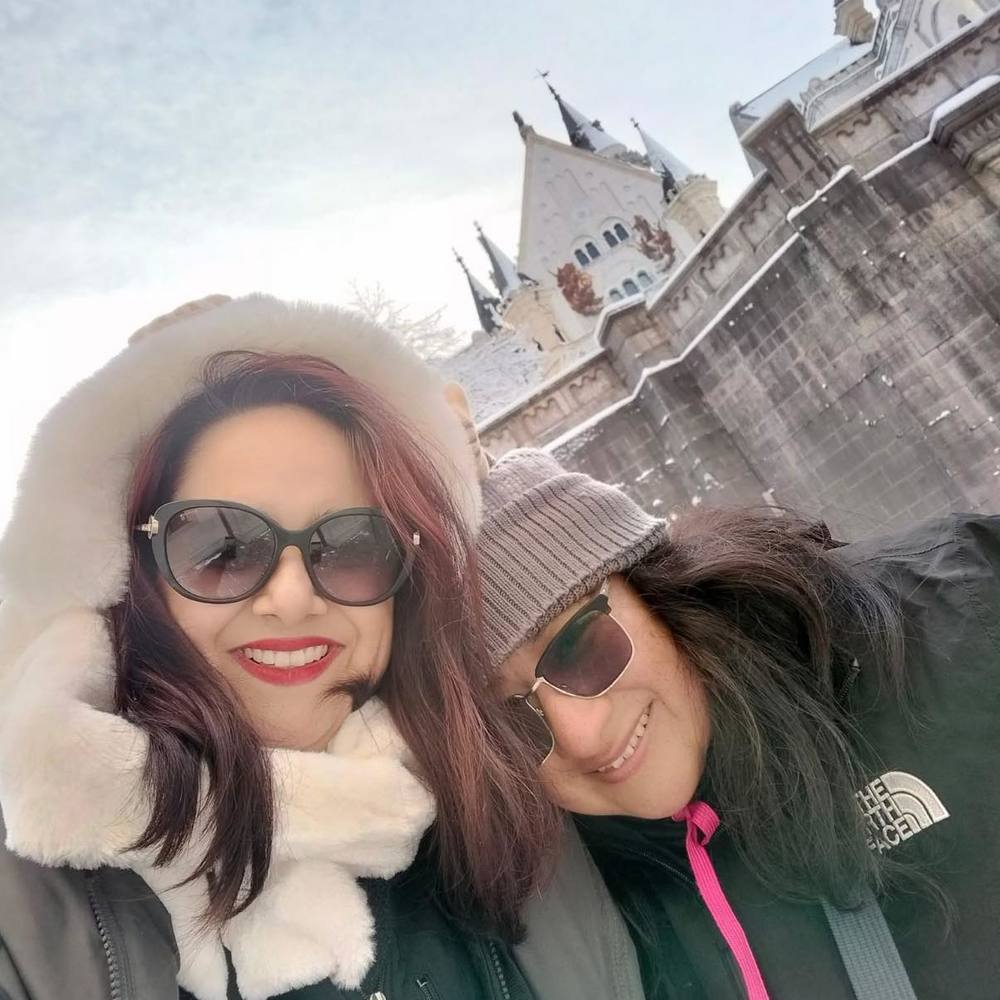 Meet your Posher, Stella